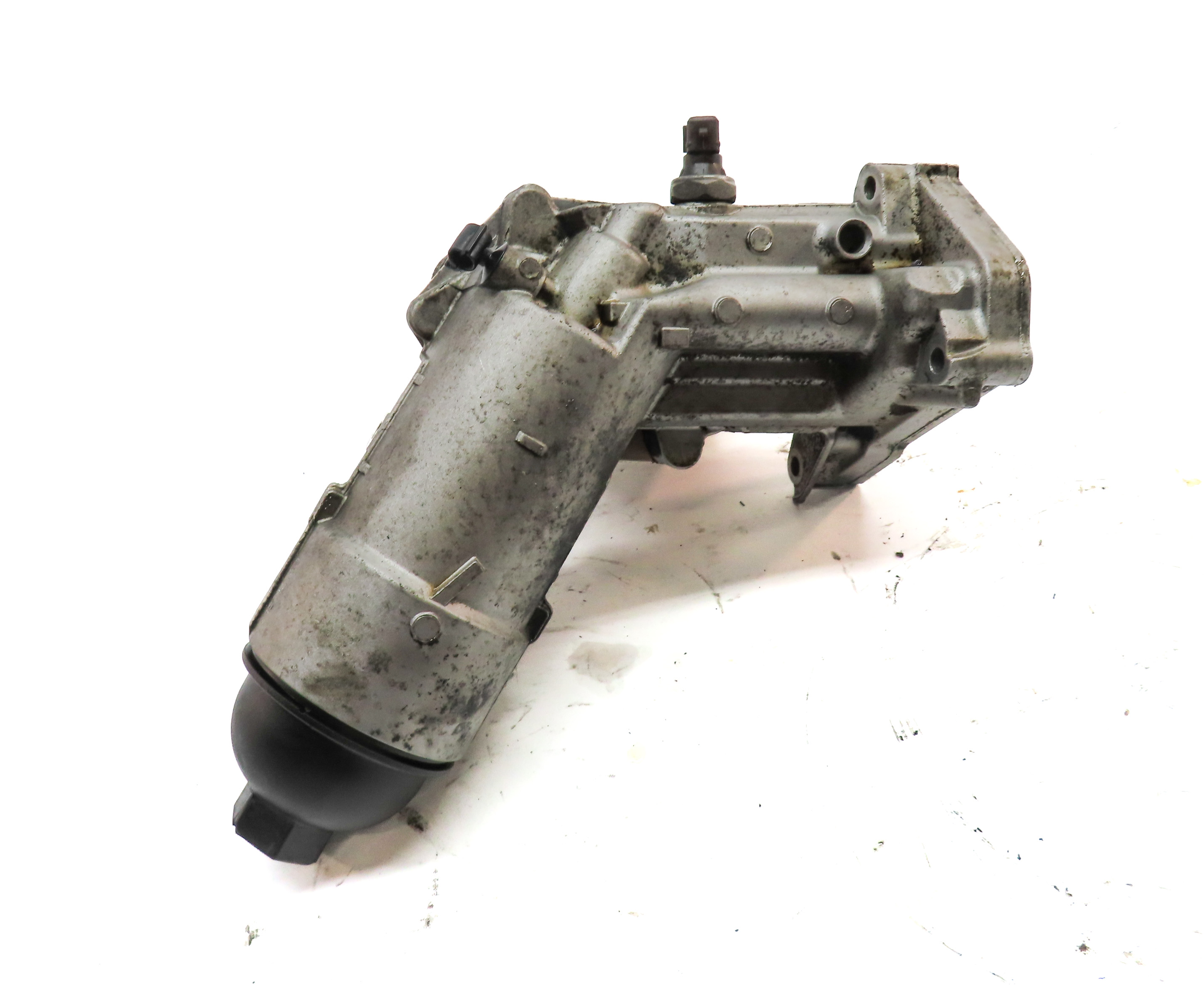 2010 BMW X5 (E70) 3.0L DIESEL (M57Y) ENGINE MOTOR OIL FLUID FILTER HOUSING — exact item pictured